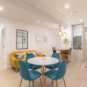 https://cruces-metro-rooms.bilbaohotelsspain.com