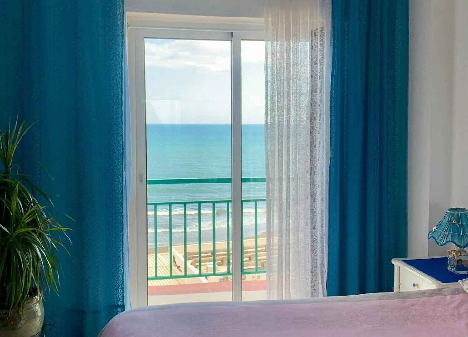 Holiday Wanda Fuengirola Guest house