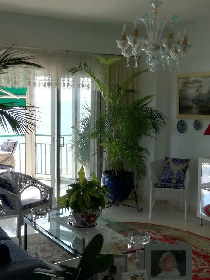 Holiday Wanda Fuengirola Guest house